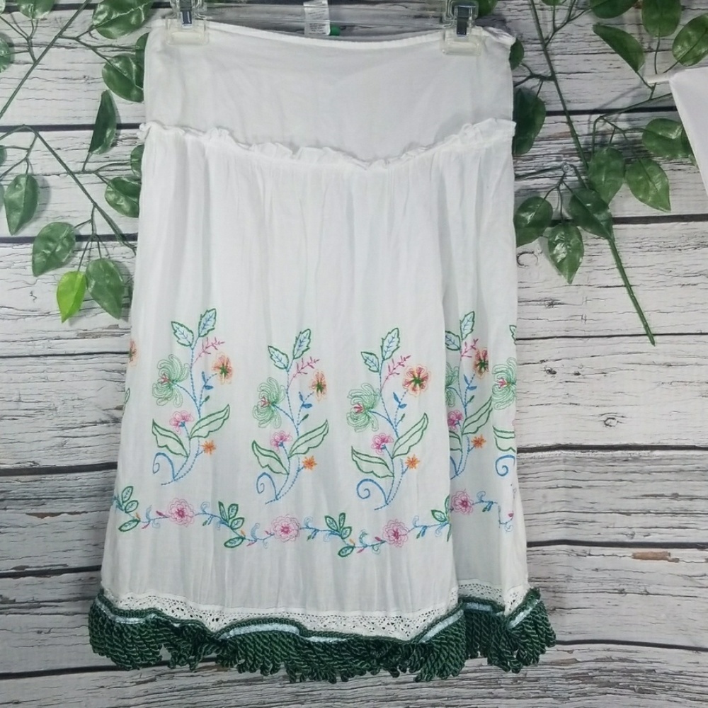 Lulamari festival curtain fringe hem floral skirt sz Small